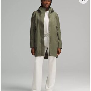 lululemon athletica Green Ski & Snow Jacket